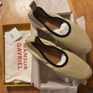 MINIMA BALLERINA flats by GAVRIEL MANSUR. Color: Dune. Size: 39 EU (8.5-9 US)